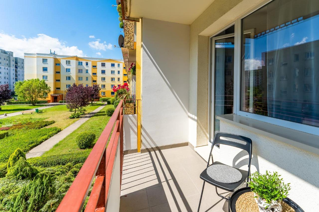 Apartament Waves & Sun Apartment Kolobrzeg Exterior photo