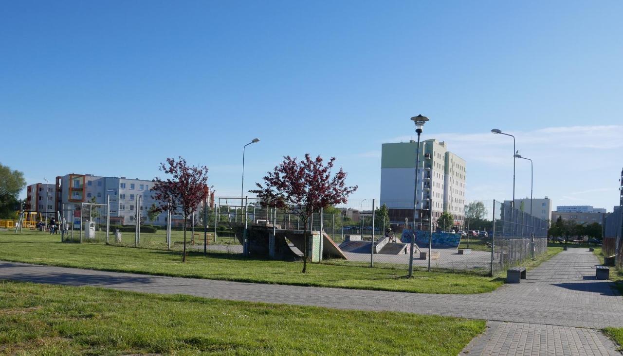 Apartament Waves & Sun Apartment Kolobrzeg Exterior photo